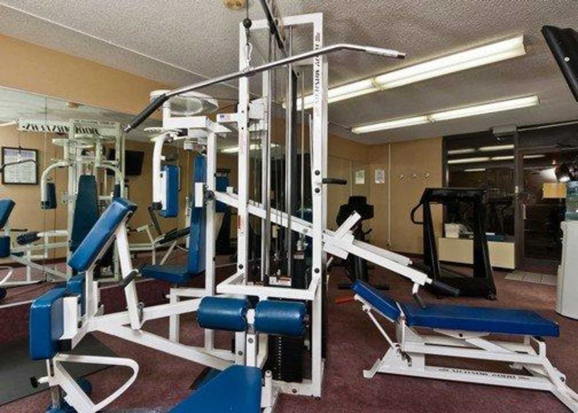 Quality Inn Тупело Удобства фото