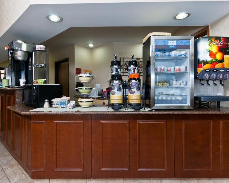 Quality Inn Тупело Экстерьер фото