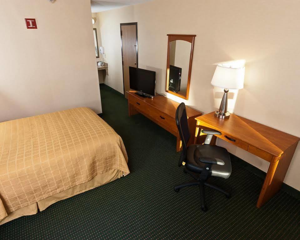 Quality Inn Тупело Экстерьер фото