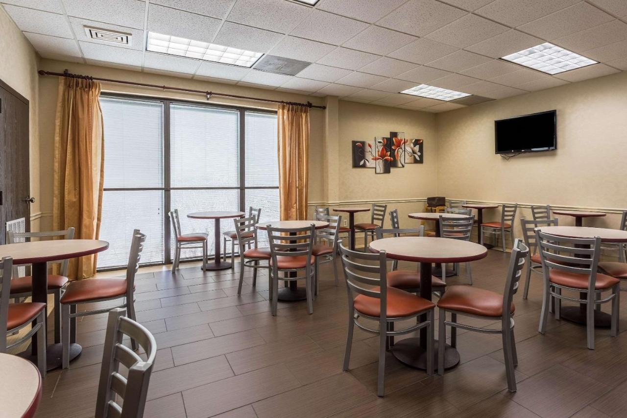 Quality Inn Тупело Экстерьер фото